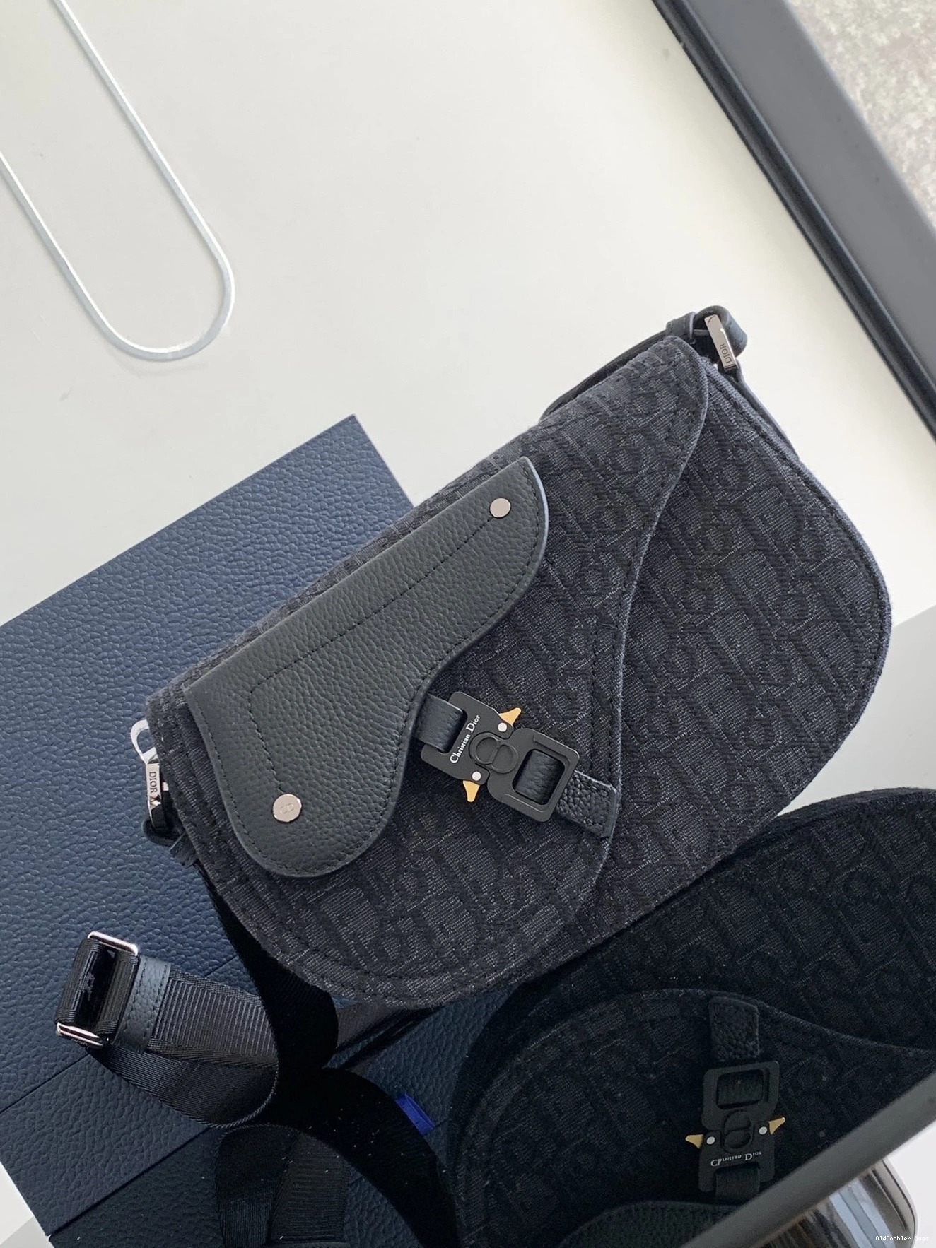 OldCobbler Bags SADDLE MESSENGER BAG DIRO 0819